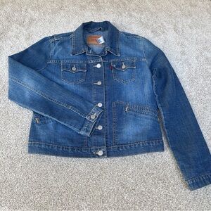 Levi Strauss Women's JUNIOR Size Large Trucker Style Denim Jacket
